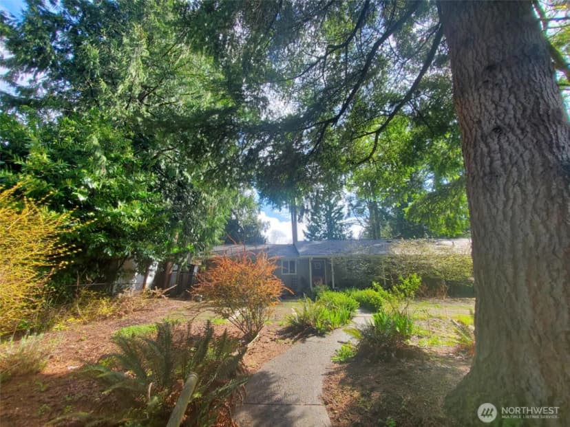 Property photo for 4709 Se 26th Avenue, Lacey