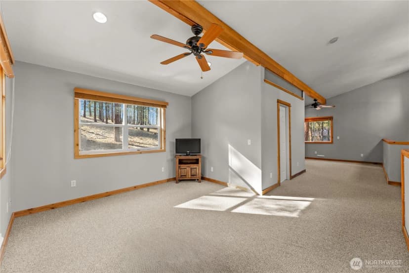 Property photo for 90 Twin Lakes Drive, Winthrop photo 25