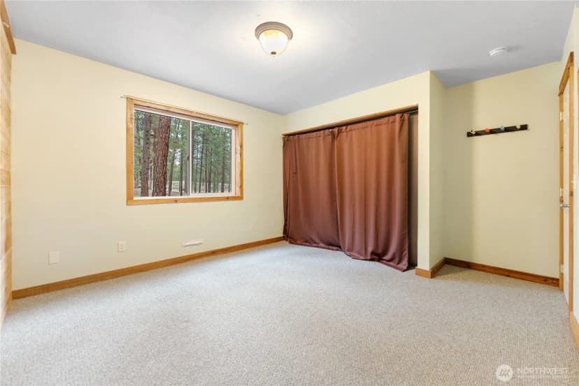 Property photo for 90 Twin Lakes Drive, Winthrop photo 18