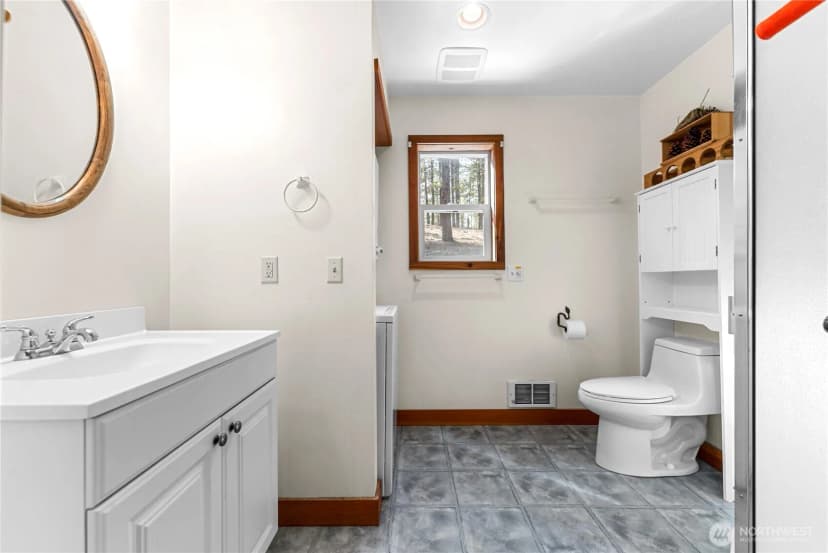 Property photo for 90 Twin Lakes Drive, Winthrop photo 16