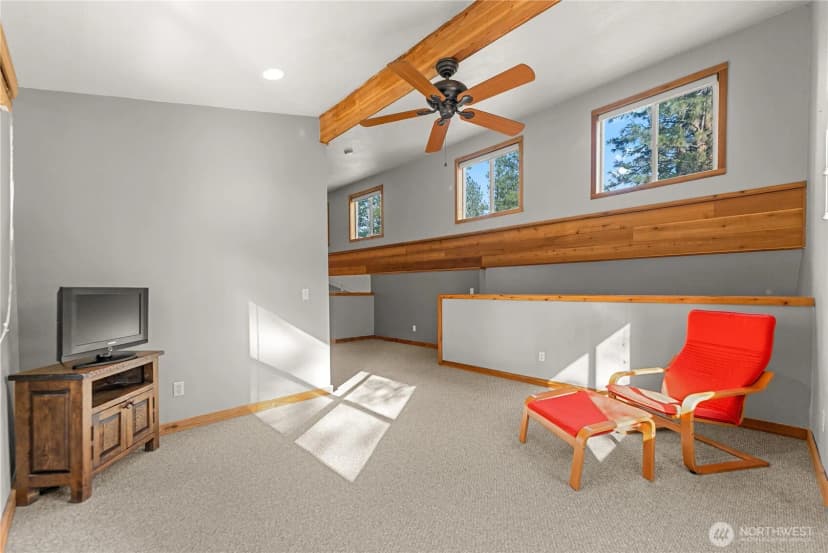 Property photo for 90 Twin Lakes Drive, Winthrop photo 24