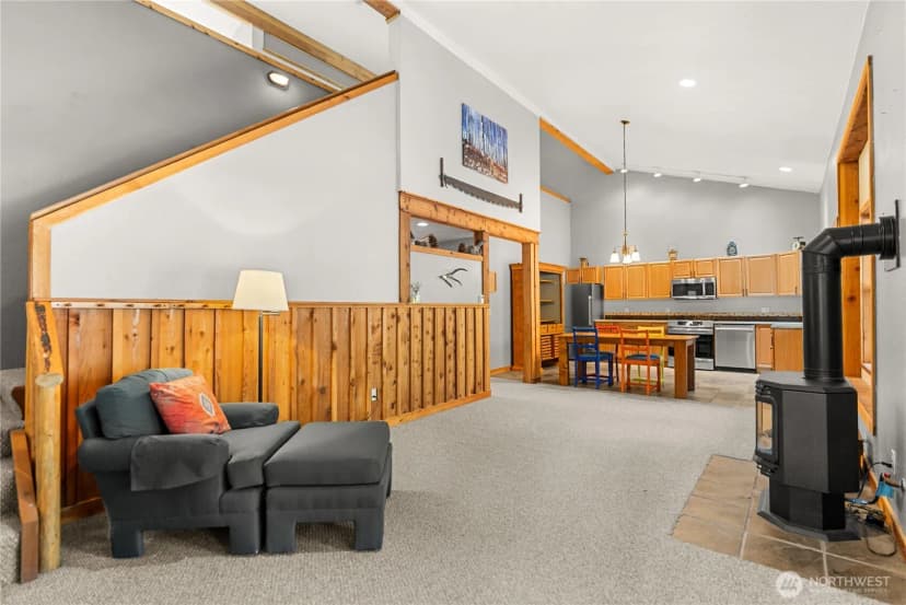 Property photo for 90 Twin Lakes Drive, Winthrop photo 8