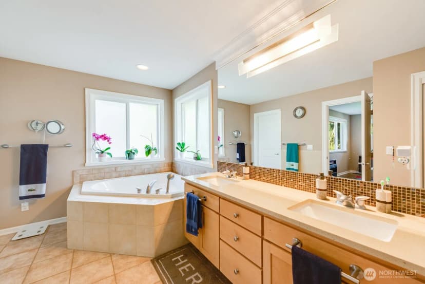 Property photo for 2510 Camas Avenue Ne, Renton photo 18