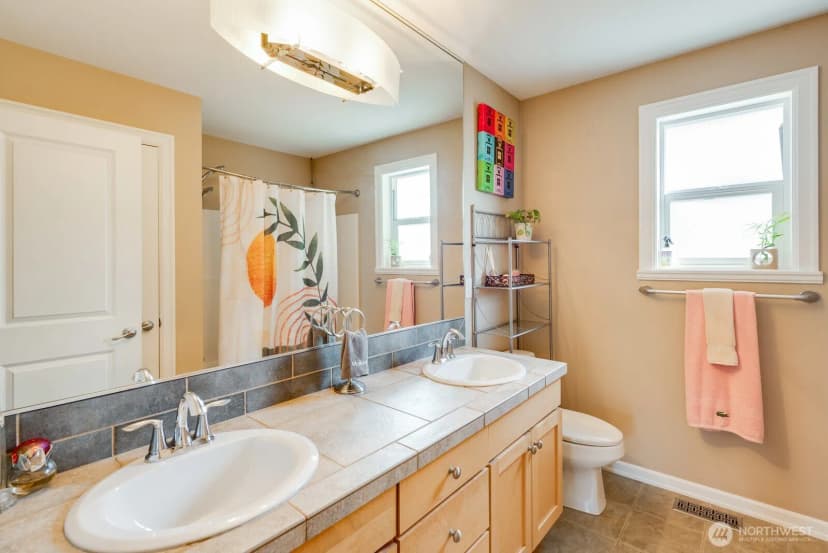 Property photo for 2510 Camas Avenue Ne, Renton photo 15