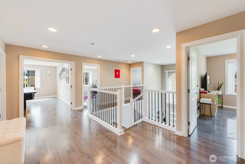 Property photo for 2510 Camas Avenue Ne, Renton photo 11