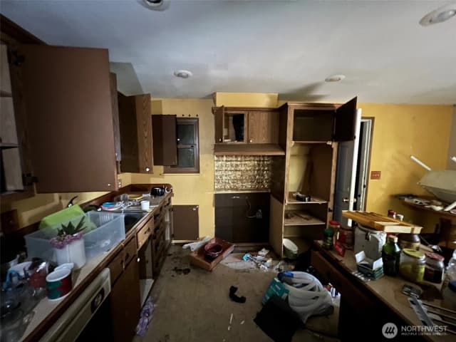 Property photo for 1006 17th Street Se, Auburn photo 5