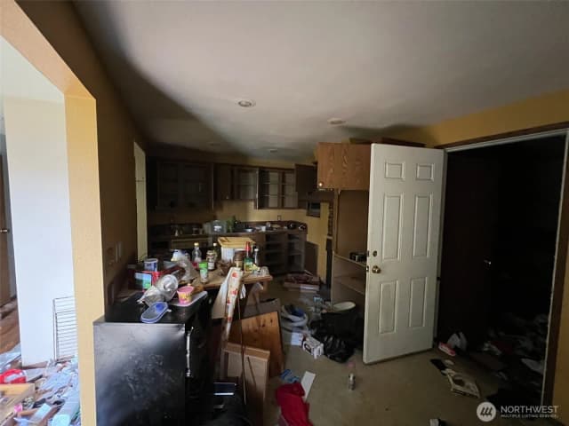 Property photo for 1006 17th Street Se, Auburn photo 3