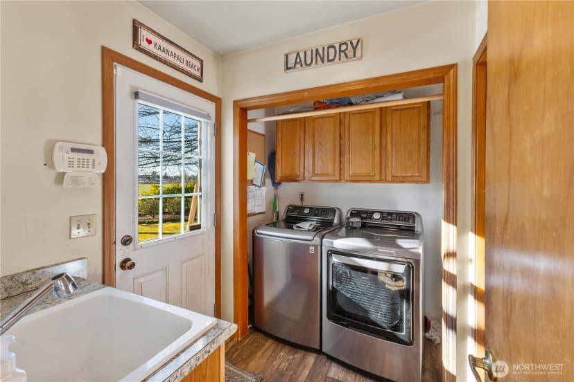 Property photo for 40211 228th Way Se, Enumclaw photo 15