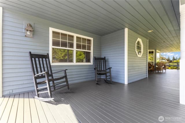 Property photo for 40211 228th Way Se, Enumclaw photo 2