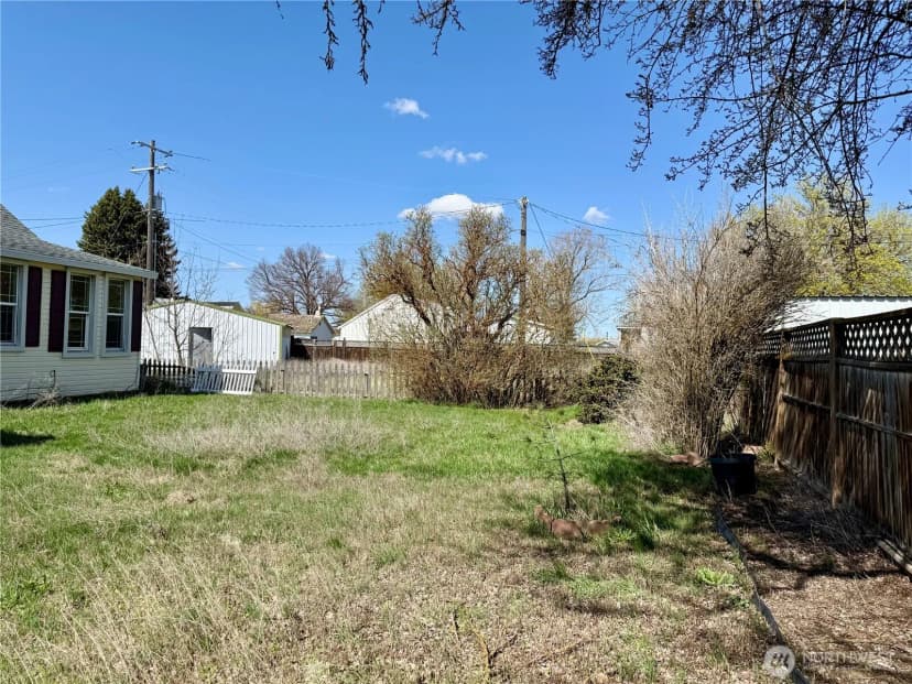 Property photo for 205 W Glover Street, Harrington photo 18