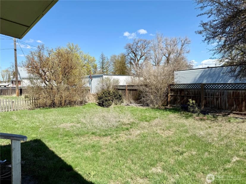 Property photo for 205 W Glover Street, Harrington photo 23
