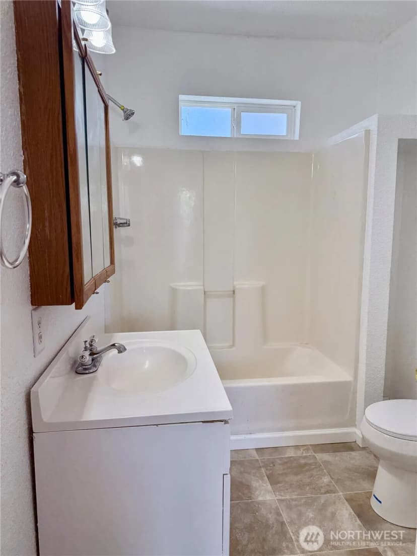 Property photo for 205 W Glover Street, Harrington photo 9