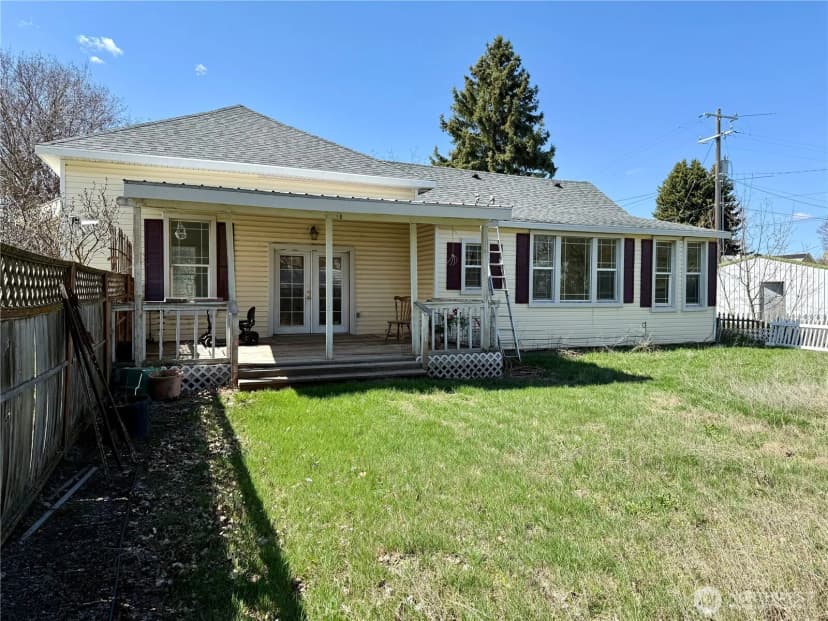 Property photo for 205 W Glover Street, Harrington photo 17