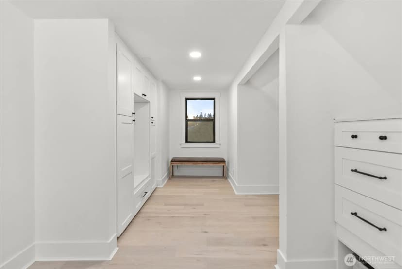 Property photo for 2429 Grandview Drive W, University Place photo 19
