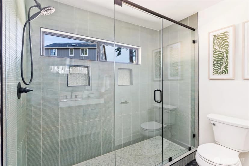 Property photo for 2429 Grandview Drive W, University Place photo 21