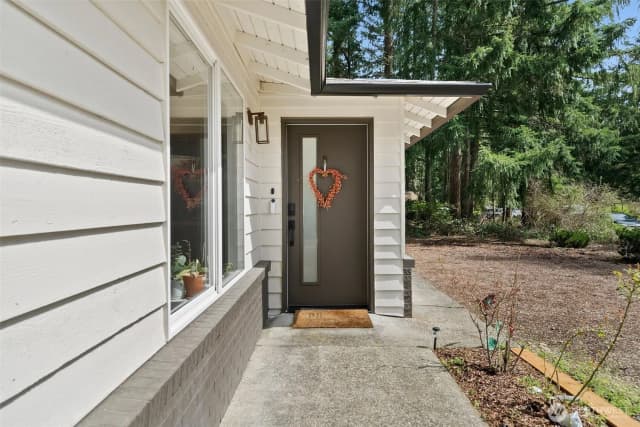 Property photo for 8710 Homestead Avenue Ne, Olympia photo 4