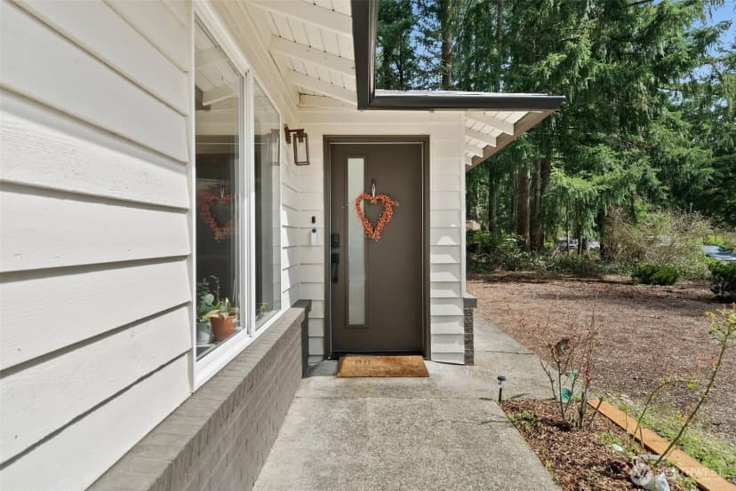 Property photo for 8710 Homestead Avenue Ne, Olympia photo 4