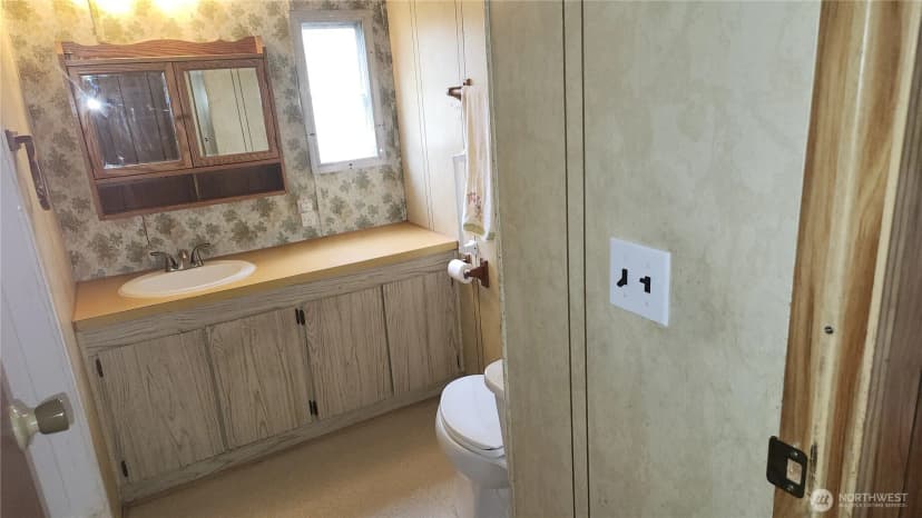 Property photo for 8458 Shintaffer Road, Blaine photo 24