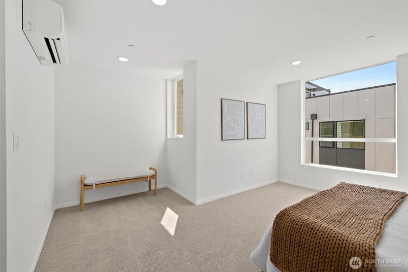 Property photo for 8324 16th Avenue Nw #d, Seattle photo 18