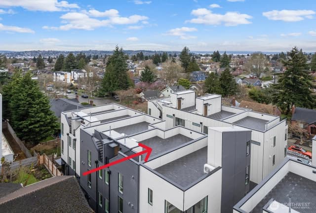 Property photo for 8324 16th Avenue Nw #d, Seattle photo 3