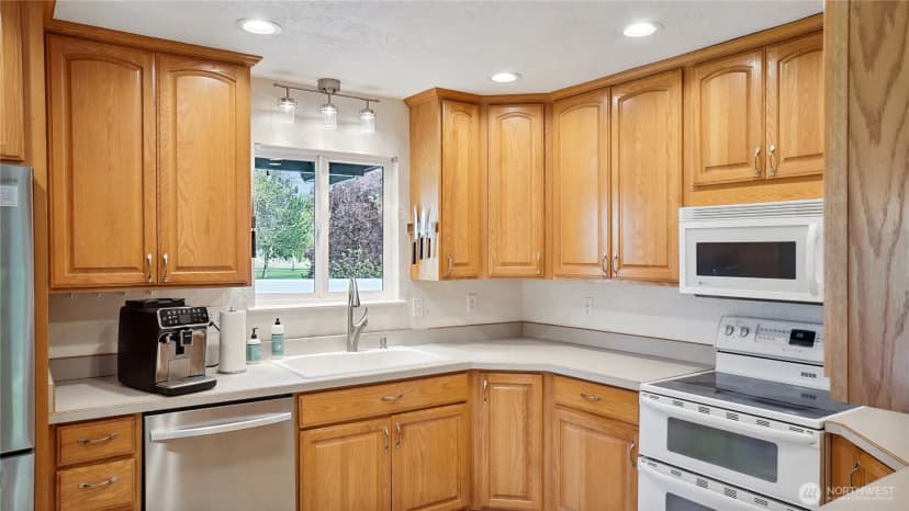Property photo for 863 S Meadowlark Lane, Othello photo 12