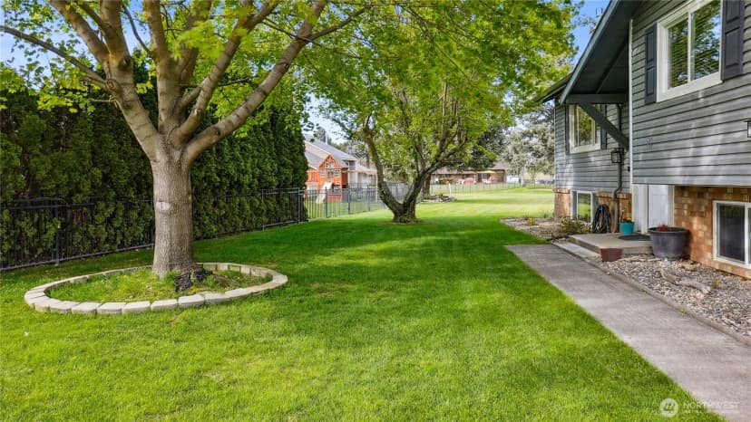Property photo for 863 S Meadowlark Lane, Othello