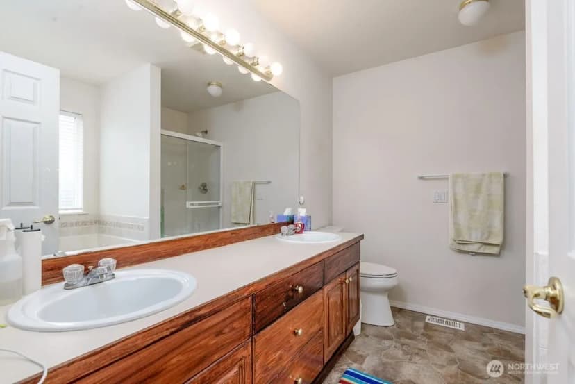 Property photo for 9707 119th Street Ct E, Puyallup photo 16