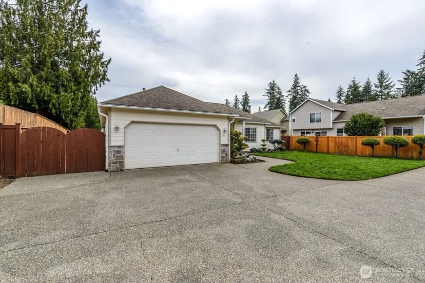 Property photo for 9707 119th Street Ct E, Puyallup photo 5