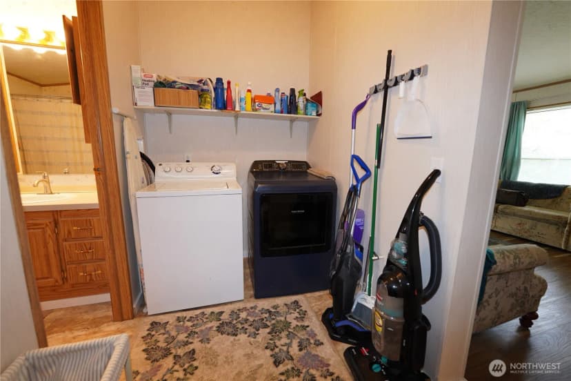 Property photo for 27509 Q Lane, Ocean Park photo 12