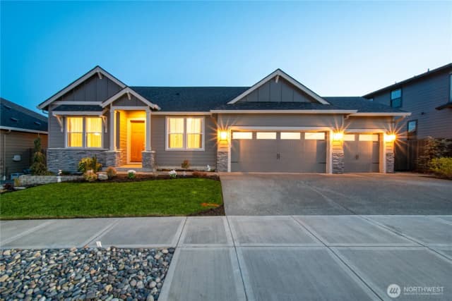 Property photo for 2947 S White Salmon Drive, Ridgefield