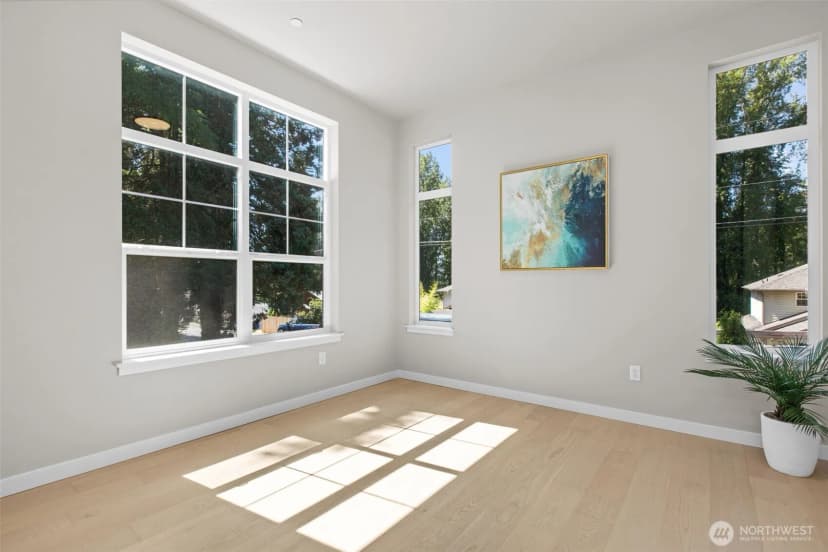Property photo for 18116 83rd Avenue Ne, Kenmore photo 10