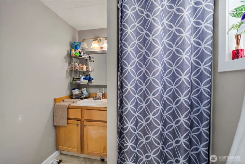 Property photo for 19054 Se 164th Street, Renton photo 17