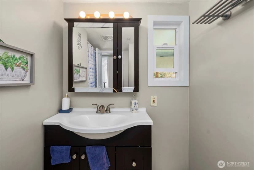Property photo for 19054 Se 164th Street, Renton photo 16