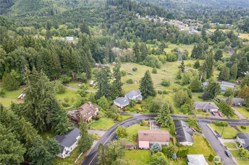 Property photo for 2409 Sunrise Street, Kelso photo 39