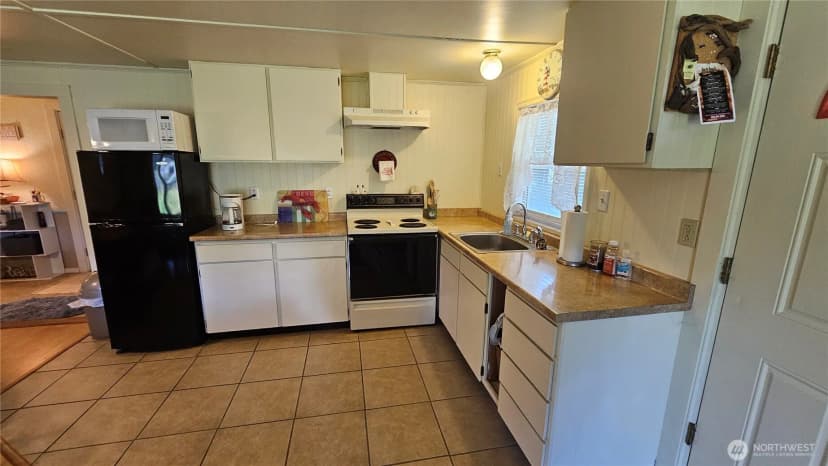 Property photo for 24402 P Street, Ocean Park photo 31