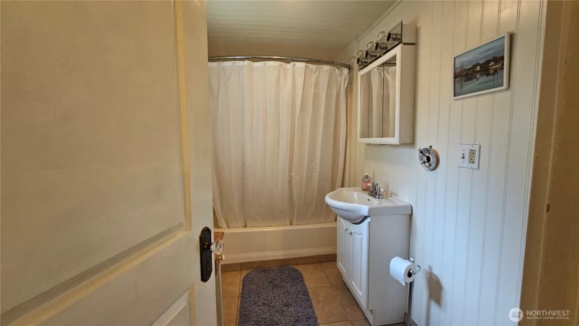 Property photo for 24402 P Street, Ocean Park photo 39