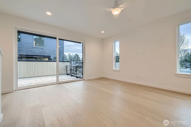 Property photo for 1327 N 185th #c, Shoreline photo 5