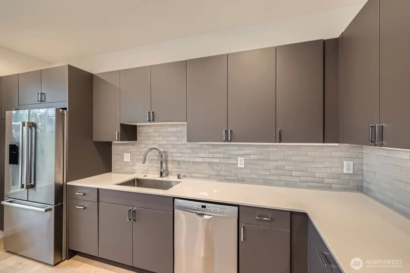 Property photo for 1327 N 185th #c, Shoreline photo 8