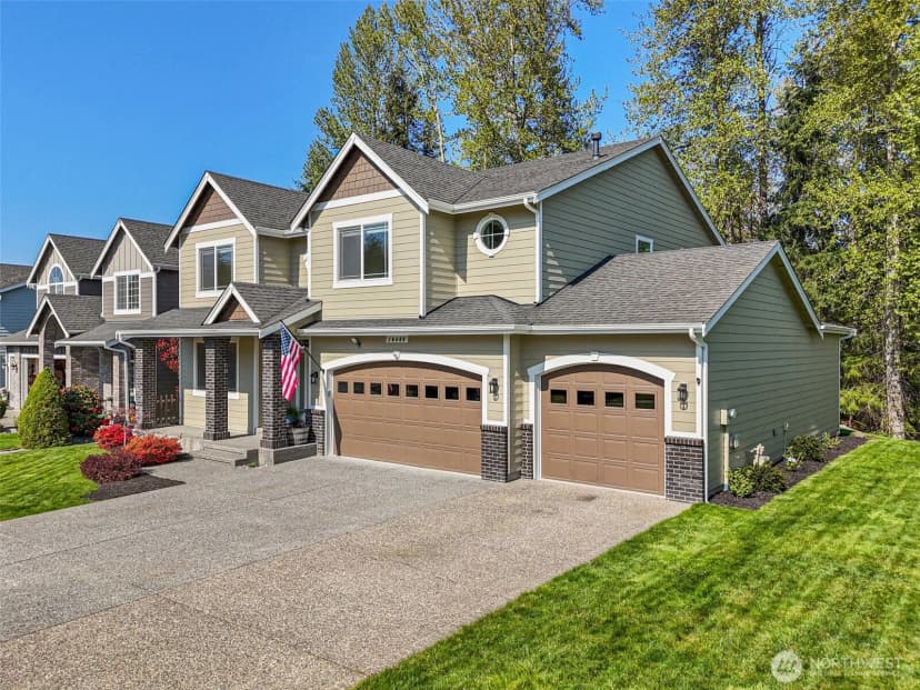 Property photo for 20409 197th Avenue E, Orting photo 2