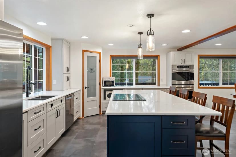 Property photo for 13505 E Victor Road, Gig Harbor photo 10