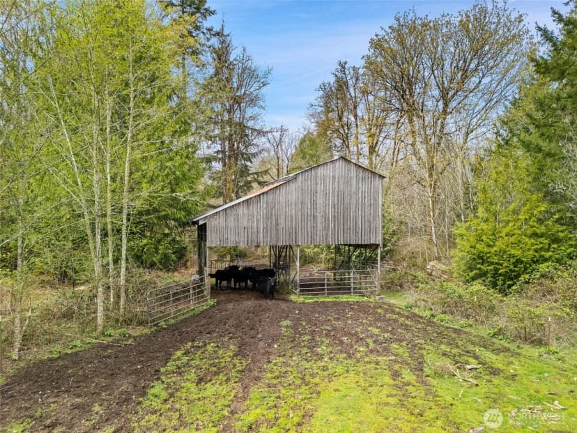Property photo for 13505 E Victor Road, Gig Harbor photo 36