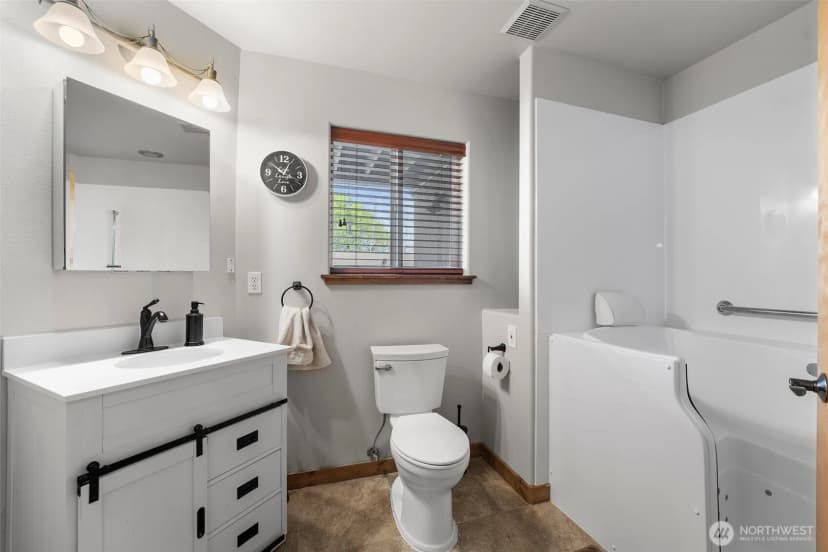 Property photo for 101607 E Ridgeview Ct, Kennewick photo 28