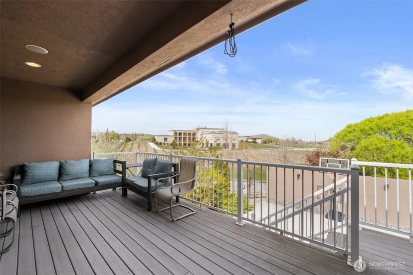 Property photo for 101607 E Ridgeview Ct, Kennewick photo 36