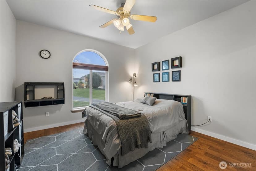 Property photo for 101607 E Ridgeview Ct, Kennewick photo 20