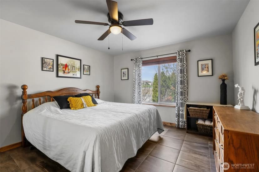 Property photo for 101607 E Ridgeview Ct, Kennewick photo 22