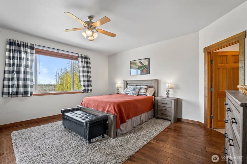 Property photo for 101607 E Ridgeview Ct, Kennewick photo 16