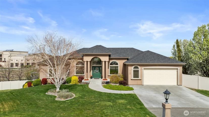 Property photo for 101607 E Ridgeview Ct, Kennewick photo 2