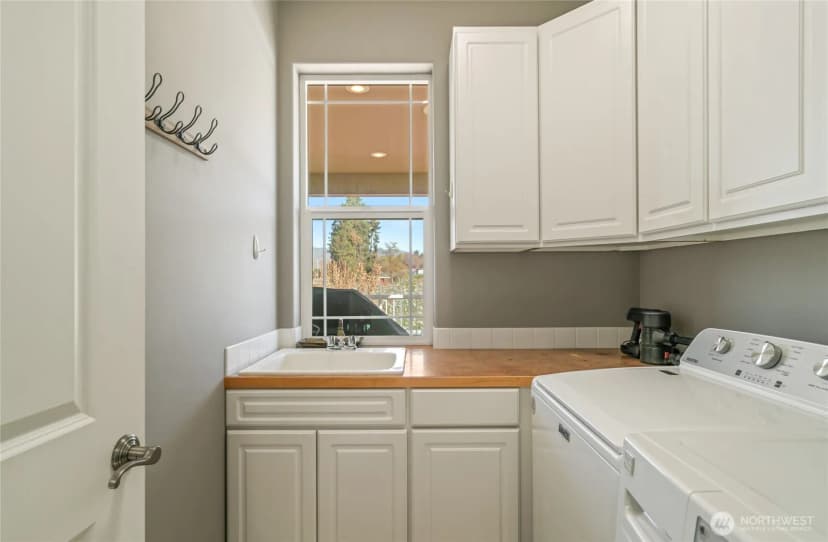 Property photo for 107 Springhill Drive, East Wenatchee photo 21