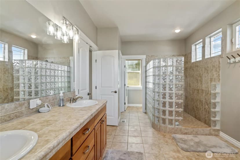 Property photo for 107 Springhill Drive, East Wenatchee photo 27