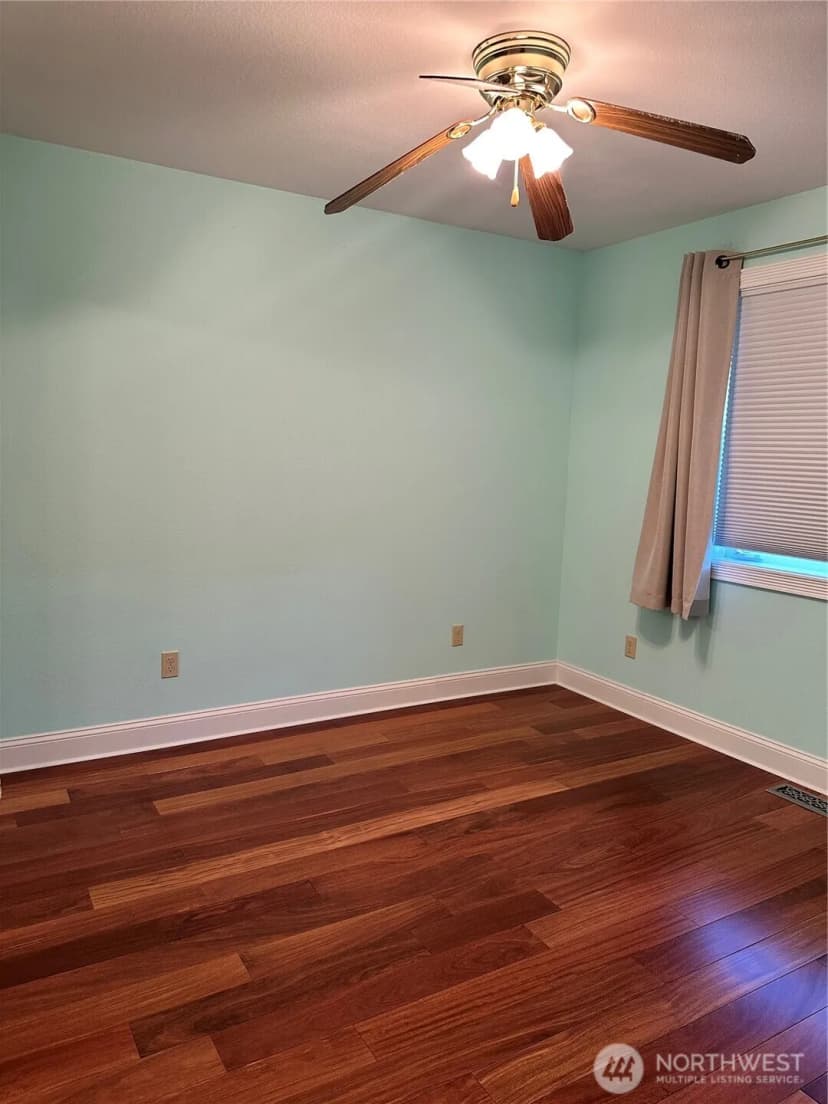 Property photo for 707 Ross Court Sw, Mattawa photo 31
